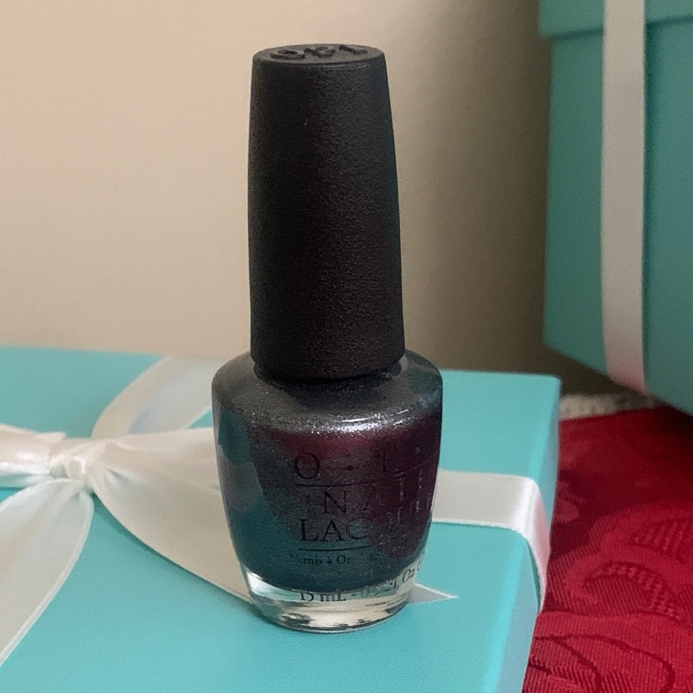 OPI Nail Lacquer  #NL Z18 Lucerne-Tianly Look Marvelous  Gray 514